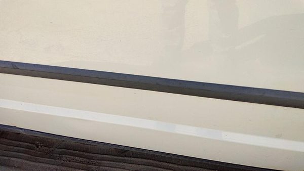2008 Dodge Grand Caravan Passenger Right Rear Moulding From Door Back Trim Strip — photo 4