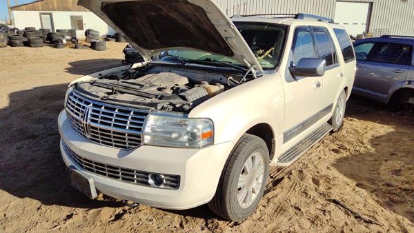 2008 Lincoln Navigator — vehicle photo 1