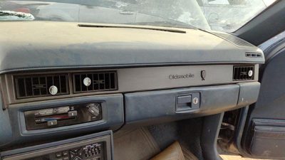 1985-1991 Olds Cutlass Calais Center Dash Heater Vent Assembly Oem Ac 22535371