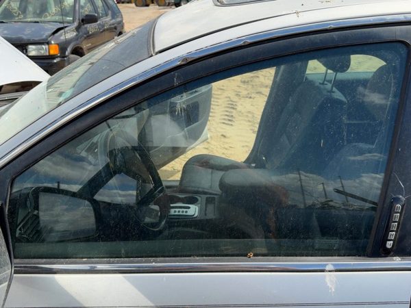 2005-2007 Ford Fivehundred Driver Left Front Side Window Door Glass Oem — photo 2
