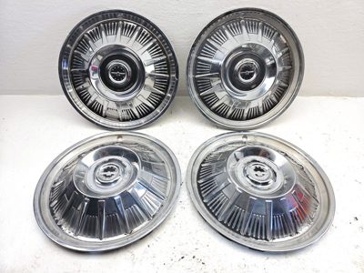 1964 Ford Thunderbird Coupe Set Of 4 Hub Caps Wheel Covers 15 Inch Chrome Oem