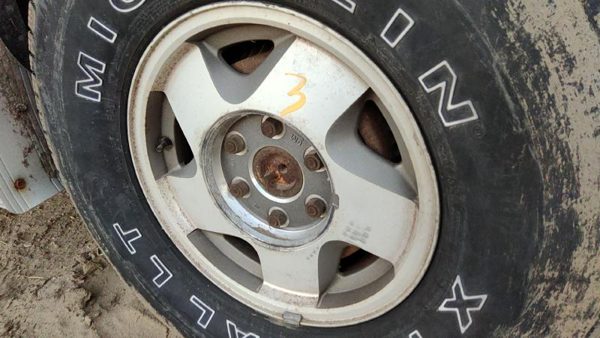 1992-1999 Chevy Suburban 16 Aluminum Wheel Oem Factory Rim 4X4 #3 12360532 — photo 2