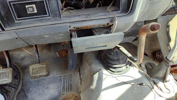 1984-1986 Dodge Ram W250 Ash Tray Assembly Oem Slide Out Dash Gray — photo 2