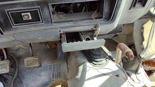 1984-1986 Dodge Ram W250 Ash Tray Assembly Oem Slide Out Dash Gray — photo 1