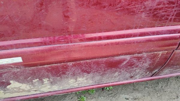 00-04 Chevy Venture Driver Left Front Moulding From Door Oem Trim Strip Red 72U — photo 4