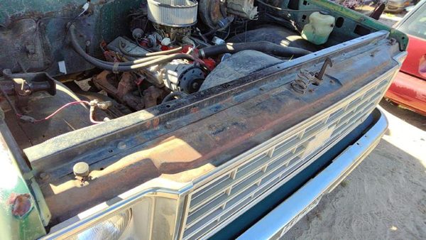 1976 GMC Jimmy Radiator Support 14003002 — photo 2