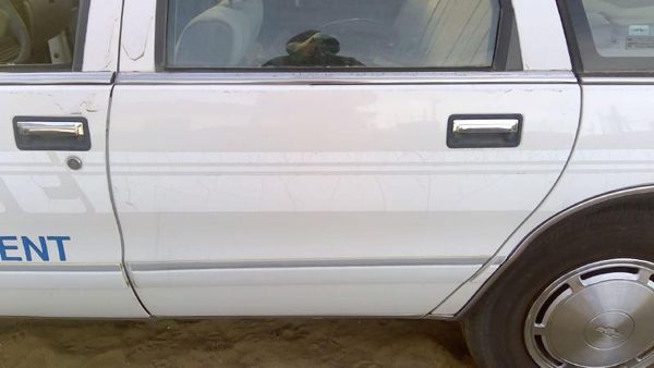 1994 Chevrolet Caprice Rear Door LH White — photo 5