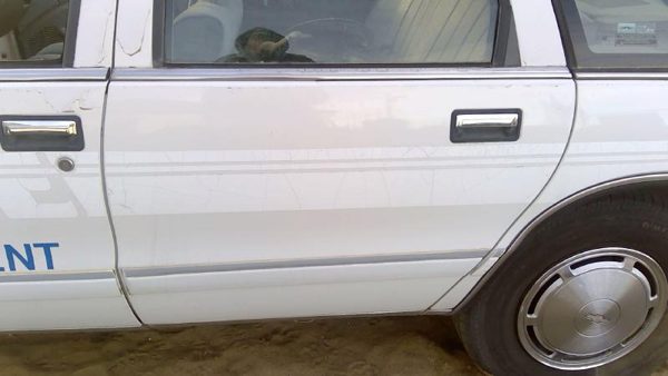 1994 Chevrolet Caprice Rear Door LH White — photo 2
