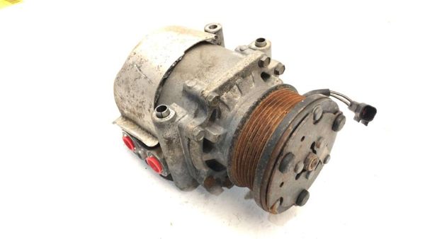 2003-2006 Ford Expedition Ac Compressor Air Conditioner Pump Assembly Oem 5.4L — photo 2