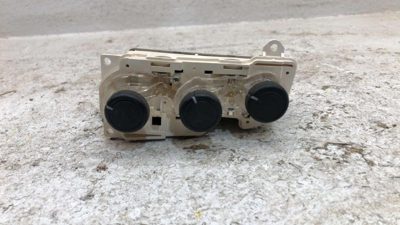 2002-2005 Honda Civic Temperature Control Module In Dash Heater Ac Head Unit Oem