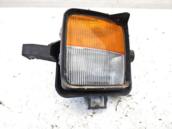 03-07 Cadillac Cts Driver Left Front Turn Signal Light Lamp Oem Bumper Mounted — photo 1