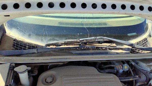2005-2009 Chevy Uplander Windshield Wiper Cowl Vent Trim Panel Oem Cover — photo 3