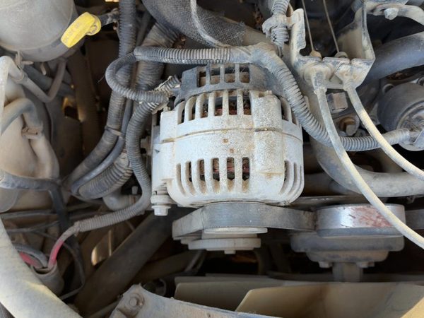 2001-2005 Chevy S10 Blazer Alternator 4.3L 19244795 — photo 3