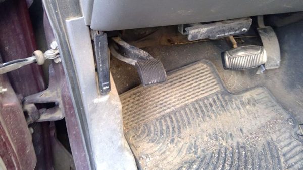 05-10 F350 Super Duty Parking Brake Pedal Assembly Oem Complete Emergency Unit — photo 4