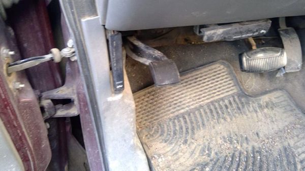 05-10 F350 Super Duty Parking Brake Pedal Assembly Oem Complete Emergency Unit — photo 7