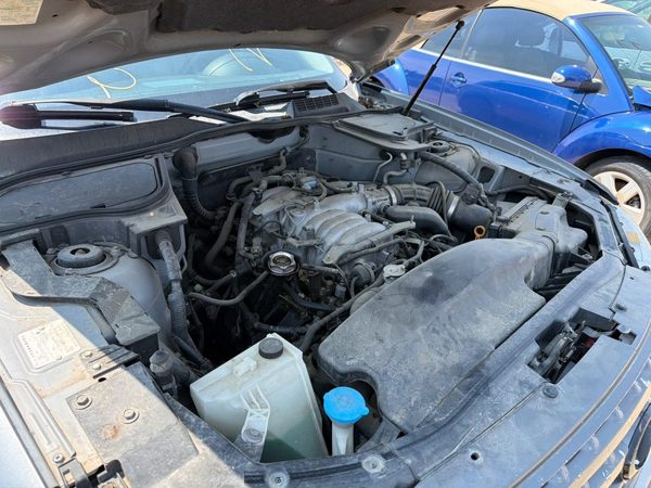 2003 Infiniti Fx Series — vehicle photo 2