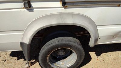 03-06 Dodge Sprinter Van 3500 Passenger Right Rear Wheel Flare Moulding Oem Back