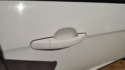 2012-2018 Ford Focus Passenger Right Front Outside Door Handle Oem White Yz