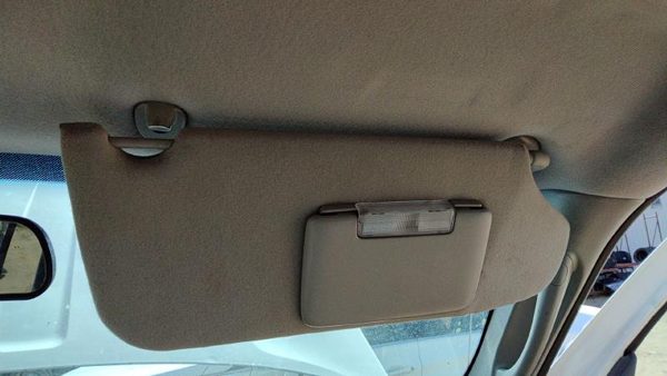 2004-2007 Jeep Liberty Passenger Right Sun Visor Oem Gray D5 5Kf90bd1ac — photo 5