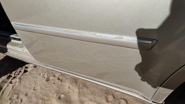 06-07 Chrysler 300 Driver Left Rear Moulding From Door Back Trim Strip Gold Pyg — photo 5