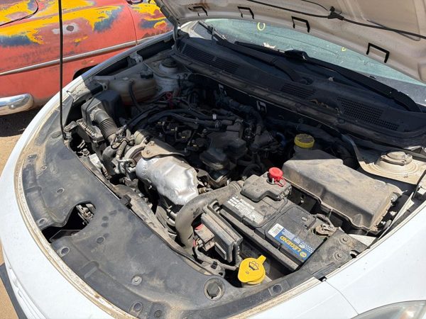 2013 Dodge Dart — vehicle photo 2