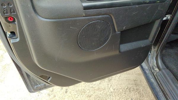 2007-12 Gmc Canyon Driver Left Rear Door Trim Panel With Switches Back Ebony 19J — photo 7
