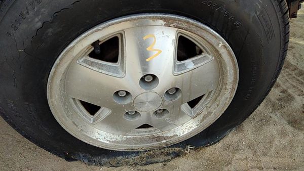 1983-1993 Chevy S10 Pickup 15" Aluminum Wheel Oem Factory Rim 5 Slot 4X4 #3 — photo 3