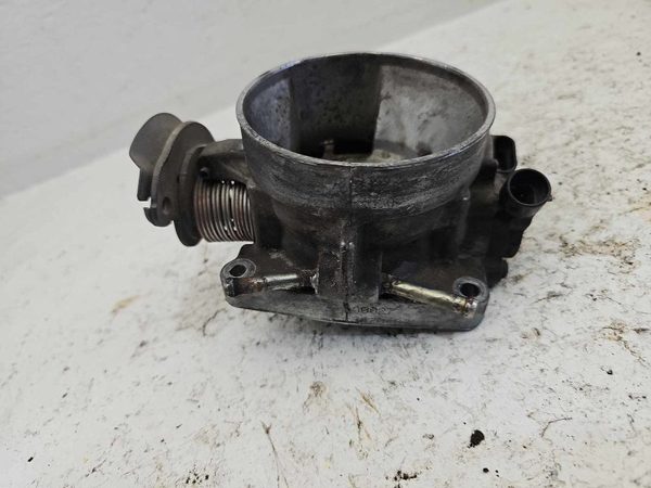 2000-2002 Chevy Tahoe Throttle Body Valve Oem With Sensors 5.3L 4X4 88984260 — photo 14