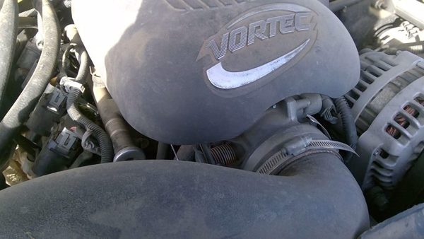 2000-2002 Chevy Tahoe Throttle Body Valve Oem With Sensors 5.3L 4X4 88984260 — photo 3