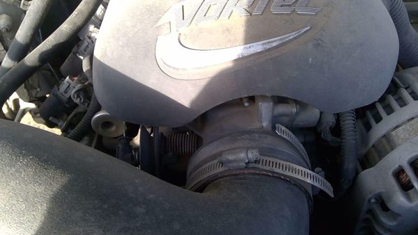 2000-2002 Chevy Tahoe Throttle Body Valve Oem With Sensors 5.3L 4X4 88984260 — photo 5