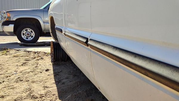 1998 Dodge Ram 1500 Rear Door RH White — photo 3