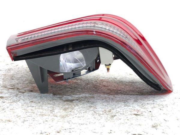 2000-2002 Mercedes E320 Driver Left Tail Light Oem Brake Lamp Rear 2108208364 — photo 8