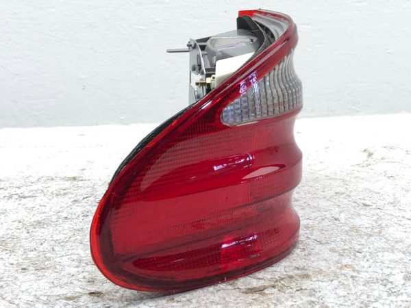 2000-2002 Mercedes E320 Driver Left Tail Light Oem Brake Lamp Rear 2108208364 — photo 3