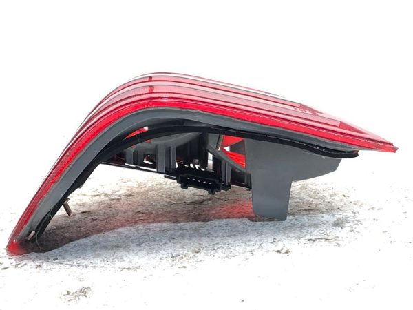 2000-2002 Mercedes E320 Driver Left Tail Light Oem Brake Lamp Rear 2108208364 — photo 9