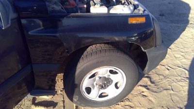 1989-1998 Geo Tracker Passenger Right Front Fender Oem Black 5860060811