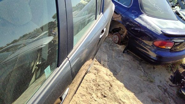 2010 Mazda 3 Rear Door LH 38R Graphite Mica — photo 2