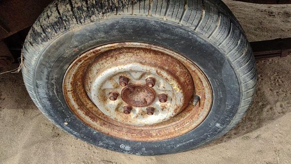 1977-1982 Ford Courier 14' Steel Wheel Oem Factory Rim #3 D77z1007c — photo 3