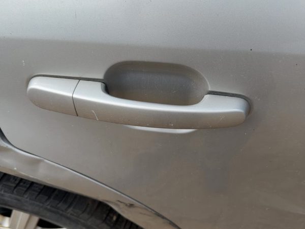 05-07 Fivehundred Passenger Right Rear Outside Door Handle Back Silver Birch Jp — photo 2
