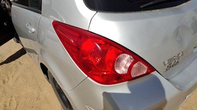 2007-2011 Nissan Versa Driver Left Outer Tail Light Brake Lamp Oem Rear