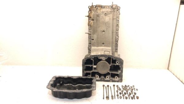11-22 Super Duty Engine Oil Pan With Bolts Complete Assembly 6.7L Powerstroke — photo 1