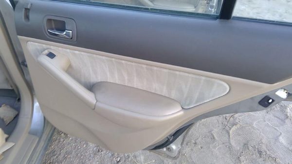 2003-2005 Honda Civic Passenger Right Rear Inside Door Trim Panel Oem Back Tan — photo 3