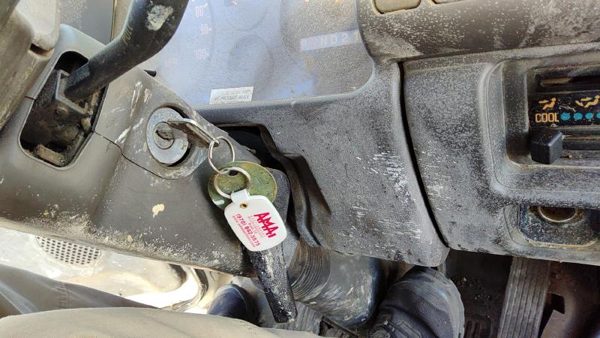 94-09 Isuzu Npr Ignition Switch Assembly With Key Complete Electrical Oem — photo 1