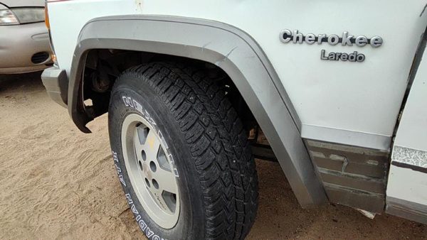 1992 Jeep Cherokee Driver Left Front Wheel Flare Moulding Oem Fender — photo 2