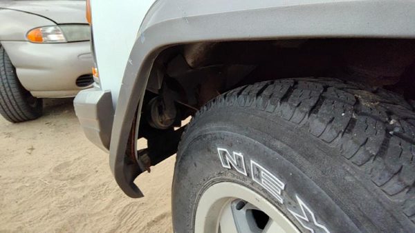 1992 Jeep Cherokee Driver Left Front Wheel Flare Moulding Oem Fender — photo 10