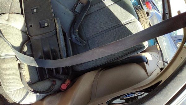 1989 Chevy Camaro Front Seat Belt Black — photo 2