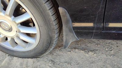 02-05 Hyundai Xg350 Driver Left Moulding From Fender Mud Flap Rock Guard Black