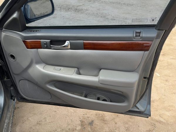 01-03 Seville Passenger Right Front Door Trim Panel Switches Inner Dark Gray 145 — photo 1