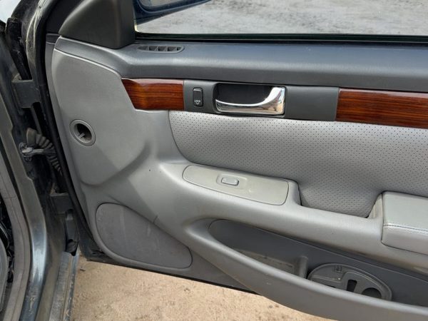 01-03 Seville Passenger Right Front Door Trim Panel Switches Inner Dark Gray 145 — photo 5