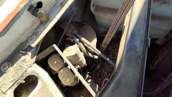 1989-1993 Buick Century Fuel Vapor Canister Oem Charcoal Housing 17089075 — photo 2