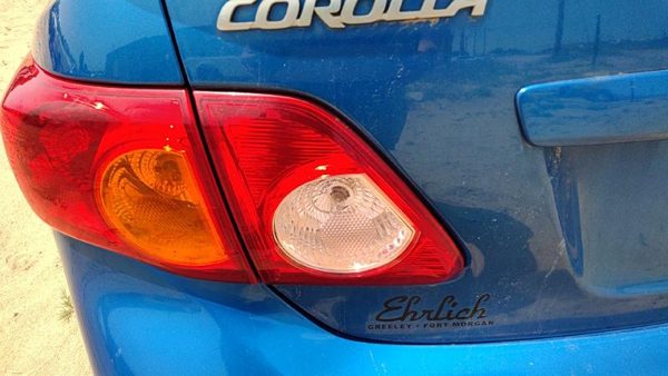2010 Toyota Corolla Tail Light Assembly LH — photo 3